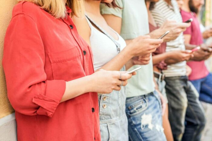 Jóvenes Ni Ni: Preocupa cuántos son los que no estudian ni trabajan y qué pasará con ellos en la pospandemia