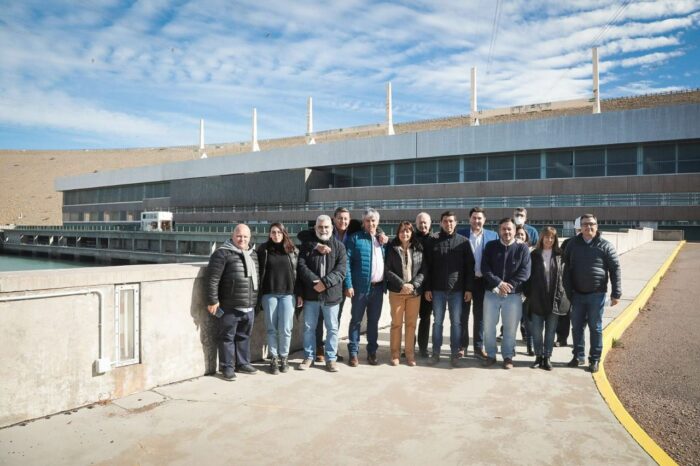 <strong>Marcos Koopmann celebró el despacho por la restitución de la Tarifa Comahue y ratificó que se le reclamará a Nación la administración de las represas</strong>