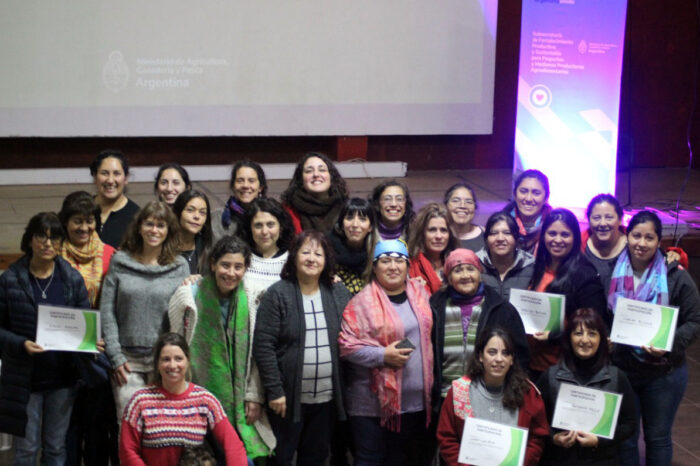 Jornada de Capacitación y Fortalecimiento para Mujeres Emprendedoras de Agropymes