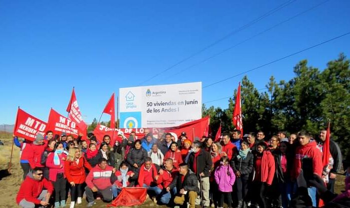 Cien nuevas casas para Junín de los Andes, comenzarán a construirse en unos días