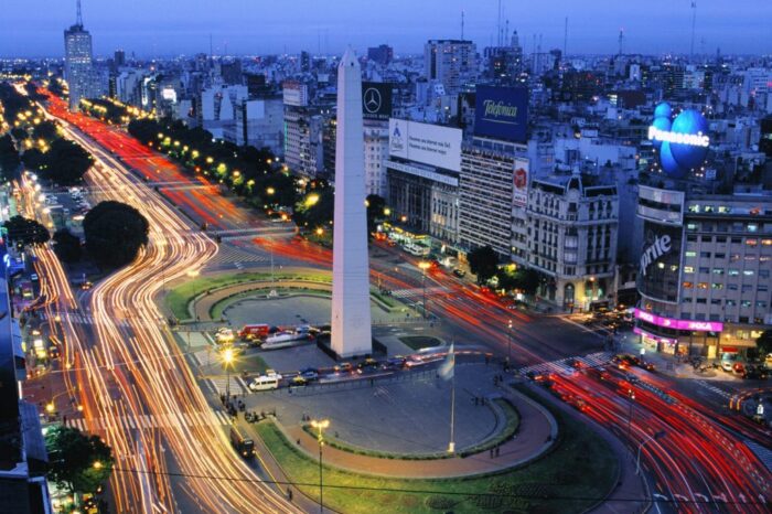 Fin de semana largo: la ciudad de Buenos Aires espera más de 80 mil turistas 