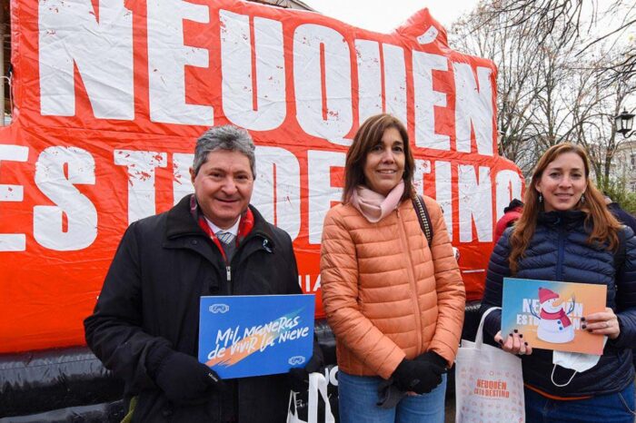 Neuquén se promociona en la ciudad de Valdivia, Chile