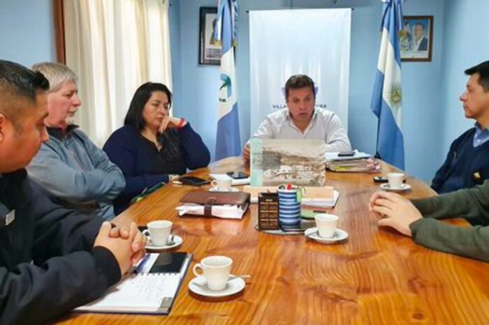 Diseñan operativos de seguridad para temporada turística invernal en Villa La Angostura