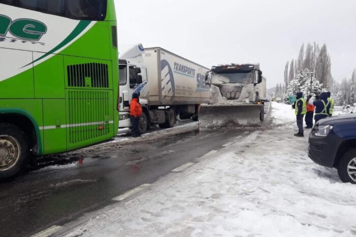 Emiten alertas amarillas por nevadas y vientos en Chubut, Neuquén y Río Negro