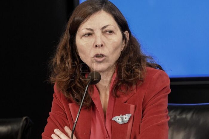 Batakis: "No podemos permitir abusos con los precios"