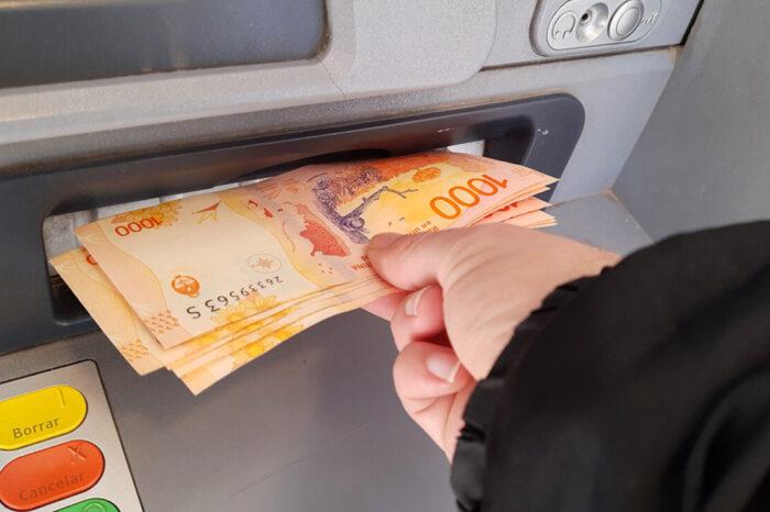 El próximo lunes comienza el pago de haberes