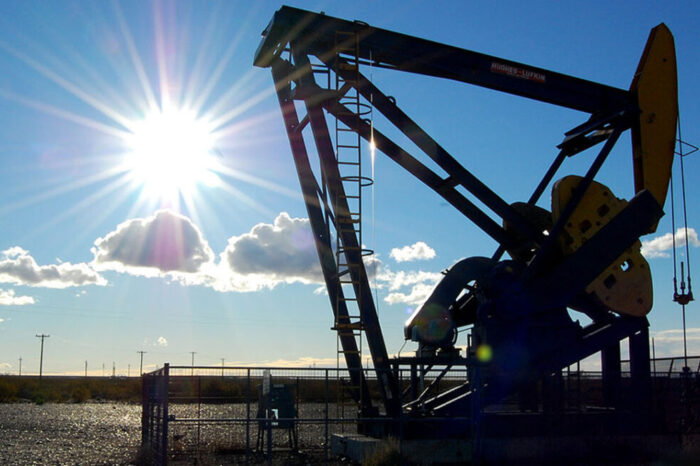 Continúan creciendo las exportaciones de petróleo