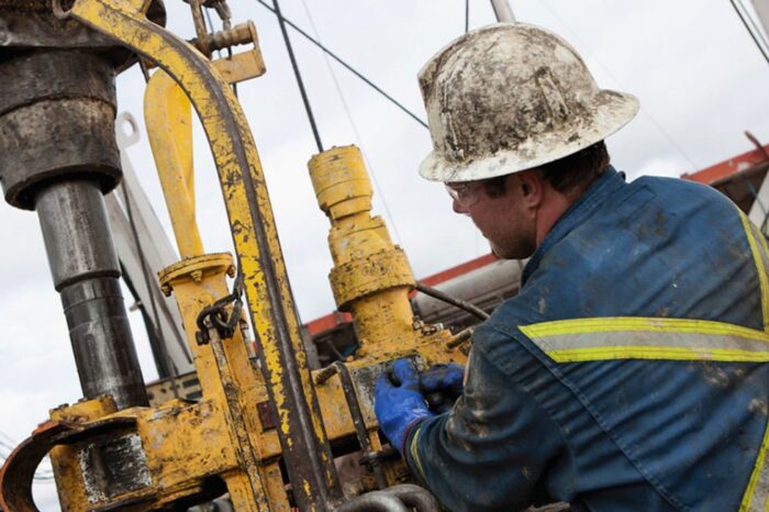 Las exportaciones de gas y petróleo de Neuquén crecen de manera sostenida