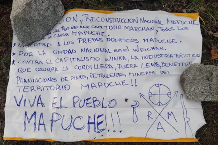 Violento ataque mapuche en El Bolsón: agredieron a un matrimonio e intentaron incendiar un complejo de cabañas