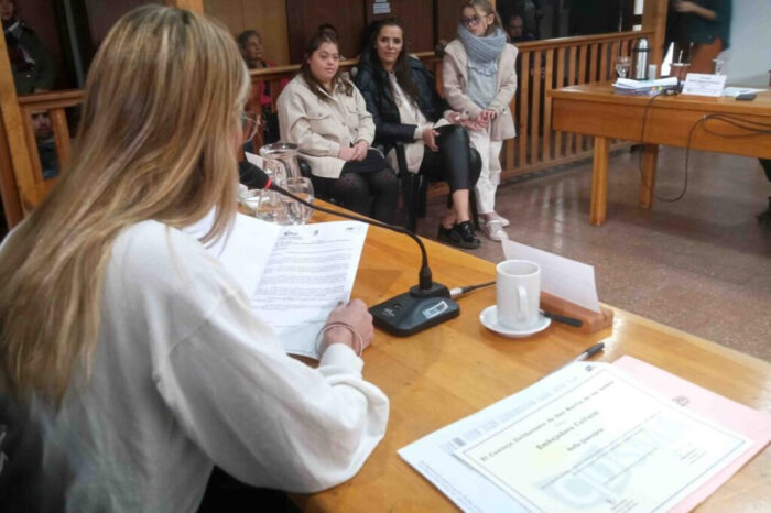Fueron nombrados "Embajadores Culturales" Sofía Querejeta y el Ballet Wara de los Andes