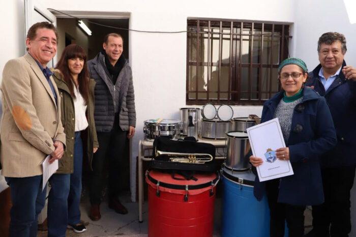 Gutiérrez resaltó la formación musical que se desarrolla en Chos Malal y Taquimilán