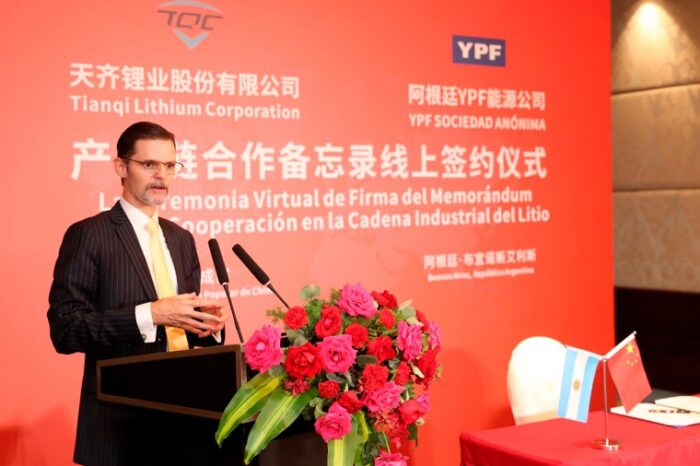 YPF industrializará el litio junto a una empresa china