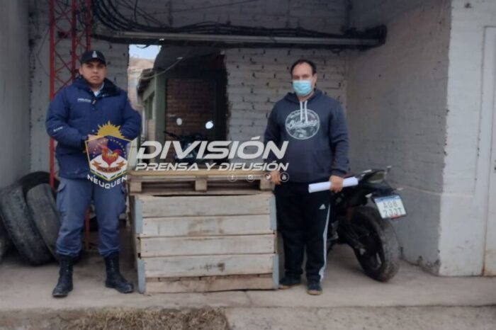San Patricio del Chañar: Robó gallinas y codornices a una escuela, fue descubierto por la policía y lo demoraron