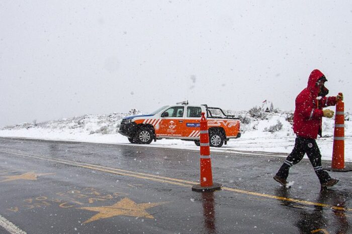 Se prevén fuertes nevadas en cordillera, y vientos y lluvias en otras zonas