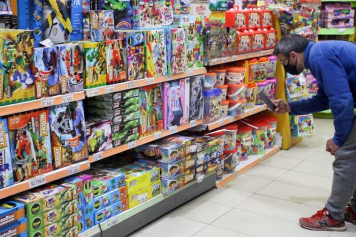 Retiran más de 1.000 juguetes de la venta