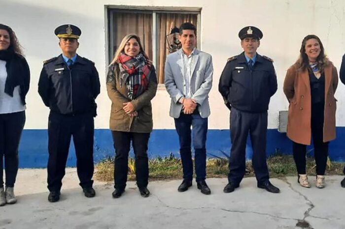 Nuevo ciclo de capacitaciones en la Escuela de Especialidades de la Policía del Neuquén