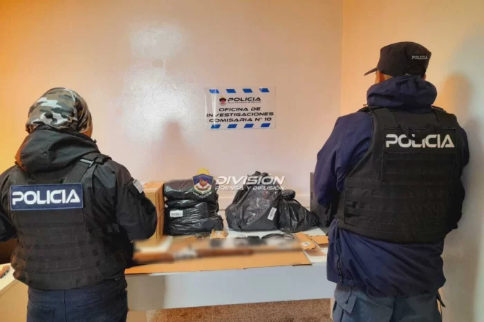 Añelo: Exitosos allanamientos permiten secuestrar armas, municiones y otros elementos