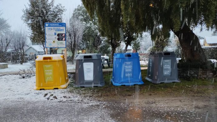 Instalan nuevo EcoPunto en la plaza del barrio Kumelkayén