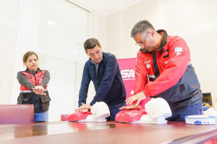 Koopmann entregó equipamiento al SIEN para continuar fortaleciendo el sistema de salud provincial