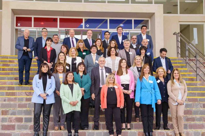 Legisladores de 22 jurisdicciones debaten en Neuquén sobre transición energética