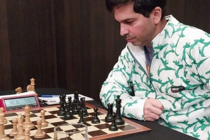 El neuquino Santiago Arévalo salió subcampeón en un torneo de ajedrez