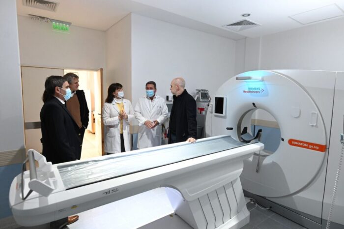 Rodríguez Larreta inauguró el tomógrafo del Hospital Álvarez