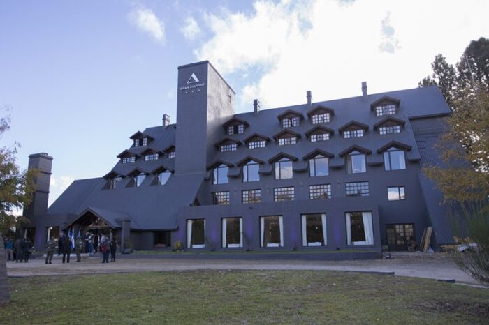 Dictarán nueva capacitación para mozos y camareras en Aluminé