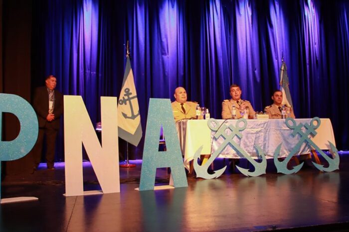 Veteranos de Malvinas de Prefectura Naval ofrecieron su testimonio ante estudiantes neuquinos
