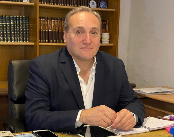 El Presidente de la UCeDe, Andrés Passamonti  llega a La Rioja