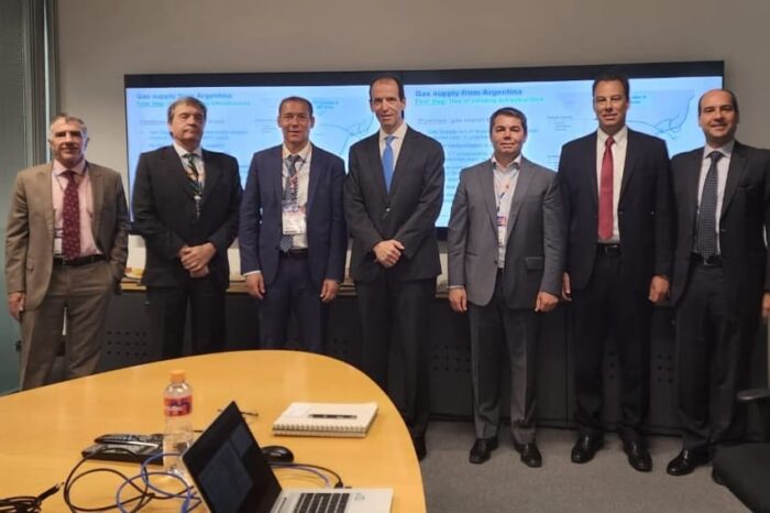 Gutiérrez se reunió en Brasil con autoridades del Grupo Techint