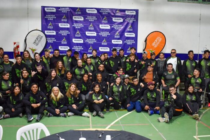 Deportistas neuquinos viajaron a Chubut para participar de los Juegos ParaEpade y ParaAraucanía
