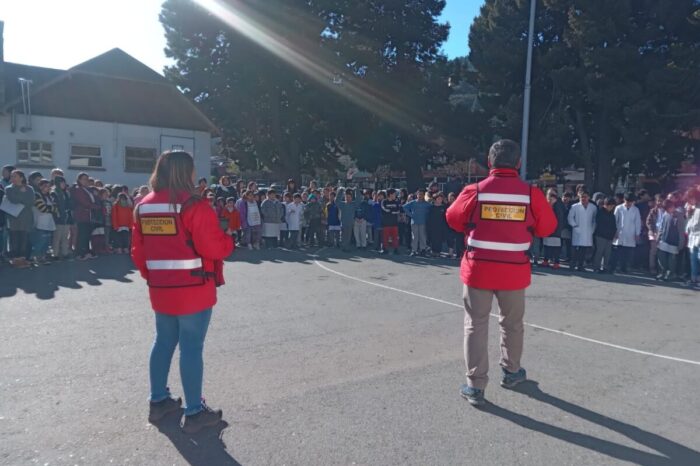 Protección Civil encabezó ejercicios de evacuación en establecimientos escolares