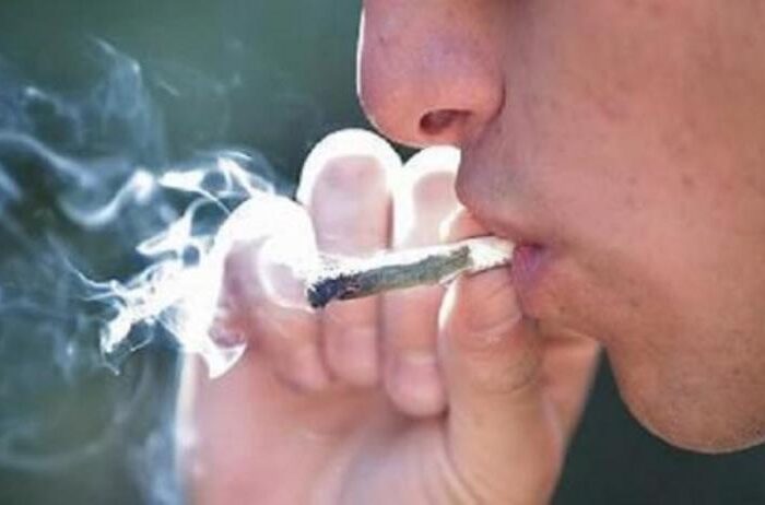 "Problemas personales", uno de los principales motivos de consumo de drogas para los adolescentes