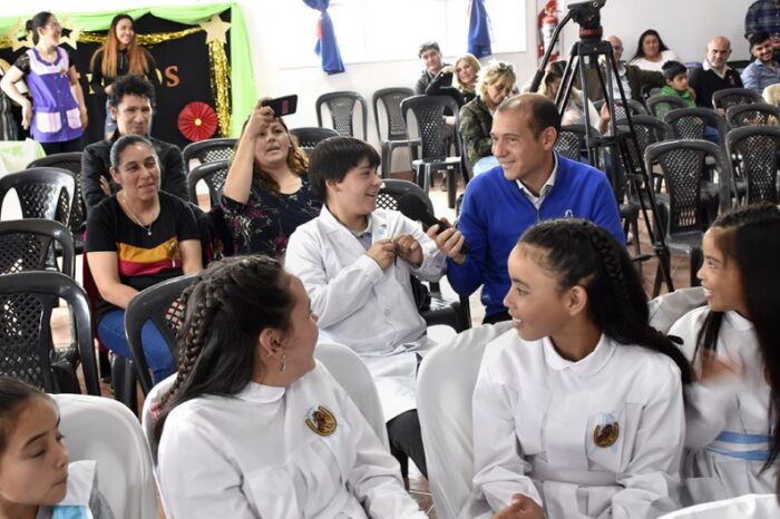 Gutiérrez inauguró obras en la Escuela 291 de Aguada Toledo