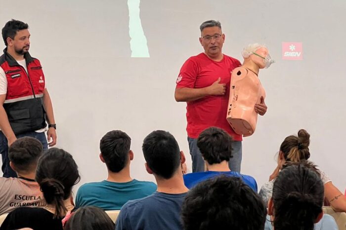 El SIEN capacitó en RCP y Primeros Auxilios a 200 guardavidas