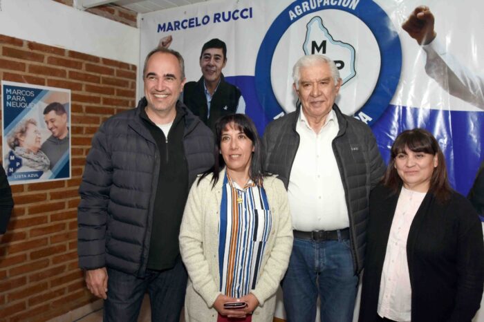 Pereyra, Figueroa, Marcovesky, Riffo y Barrera  inauguraron la casa Azul y Blanca del MPN en Junín de los andes