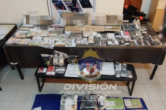 Centenario.- Exitoso operativo antidrogas permite secuestrar estupefacientes, armas y dinero en efectivo
