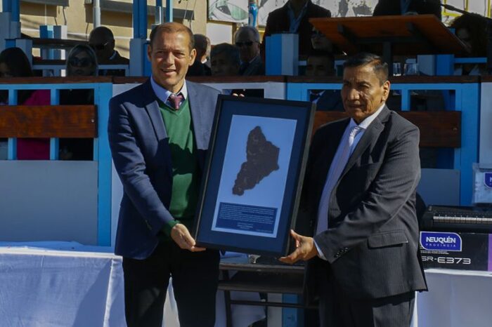 En el aniversario de Cutral Co, Gutiérrez comprometió fondos para obras