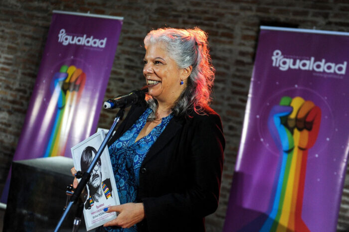 Dos periodistas de Télam recibieron el premio Carlos Jaúregui