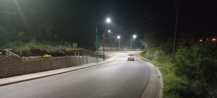 Iluminación LED en la senda peatonal de la Perito Moreno