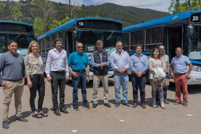 Expreso los Andes presentó nuevas unidades que mejorarán la calidad del servicio de pasajeros de la ciudad
