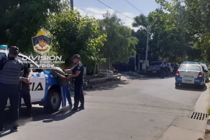 Dos hombres demorados por tenencia ilegal de arma de fuego