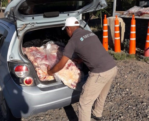 <strong>El Senasa evitó el comercio de 375 kg de carne transportada sin cadena de frío&nbsp; &nbsp;&nbsp;</strong>