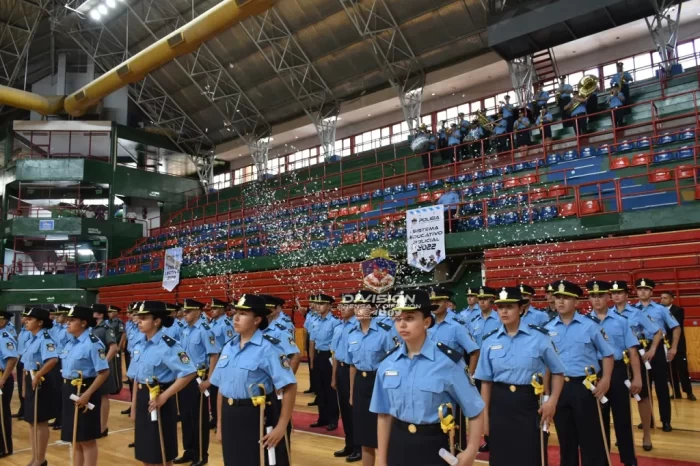 Acto egreso promoción 55° de Oficiales Ayudantes