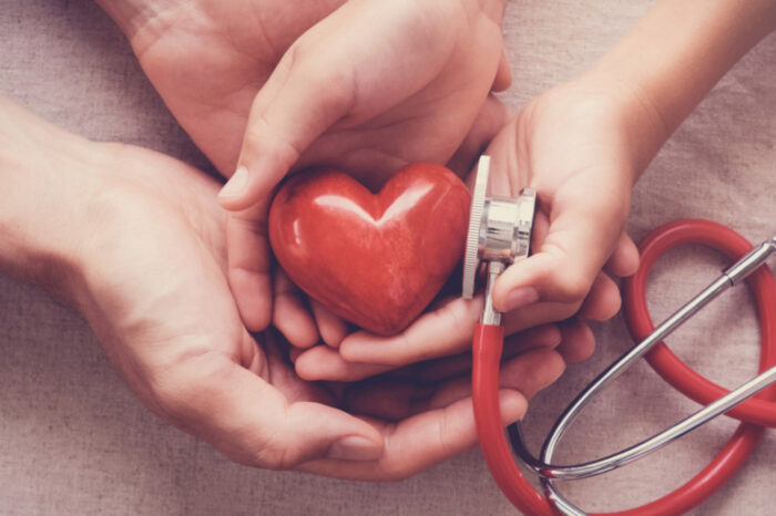 A 55 años del primer trasplante de corazón, especialistas lo recuerdan como un "hito histórico"