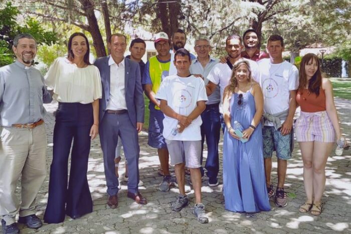 Gutiérrez recibió a representantes nacionales de los Hogares de Cristo