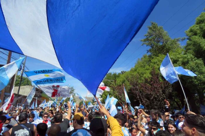 Así se festejó en Junín de los Andes el Campeonato Mundial de la Selección Argentina de Futbol