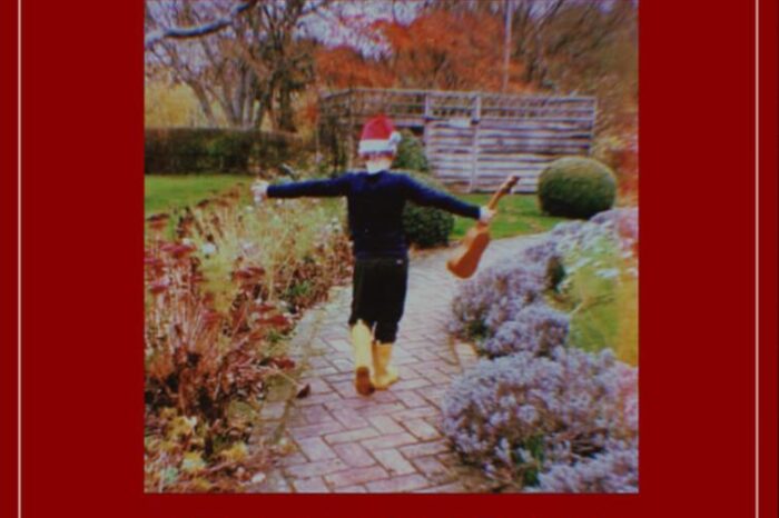 El londienses Charlie Freeman presenta su signgle “IT´S CHRISTMAS”