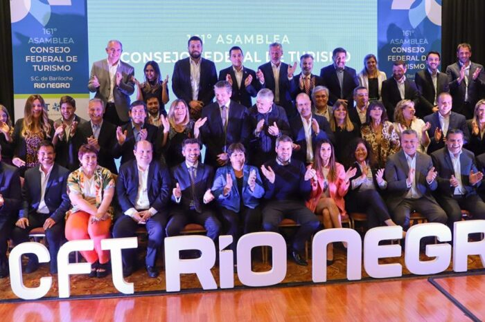Neuquén participó del Consejo Federal de Turismo en Bariloche