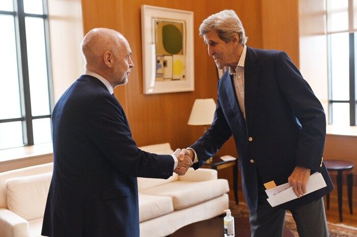 Rodríguez Larreta se reunió en Estados Unidos con John Kerry y con senadores demócratas y republicanos